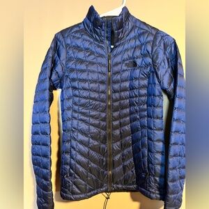 The North Face Women's Navy Puffer Jacket